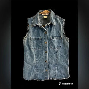 Vintage Maurices Women’s Jean No Sleeve Shirt Size Small